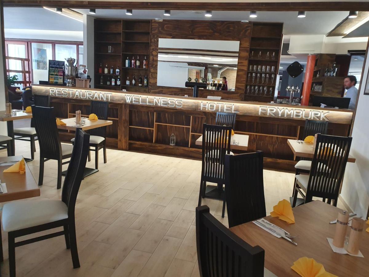 Hotel Frymburk Eksteriør bilde
