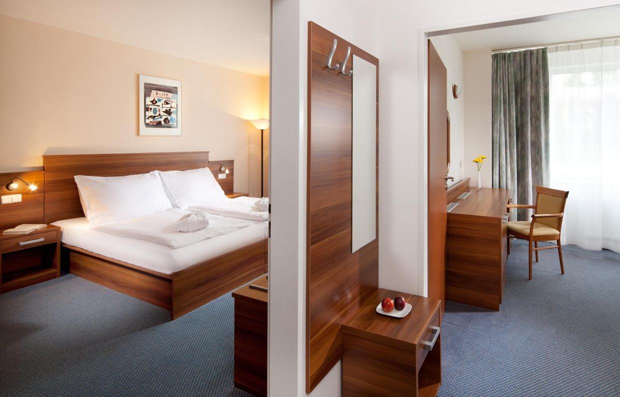 Hotel Frymburk Eksteriør bilde